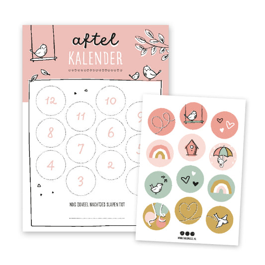Roze aftelkalender met vrolijk stickervel en vogeltjes in design. Ruimte om 12 stickers te plakken. 