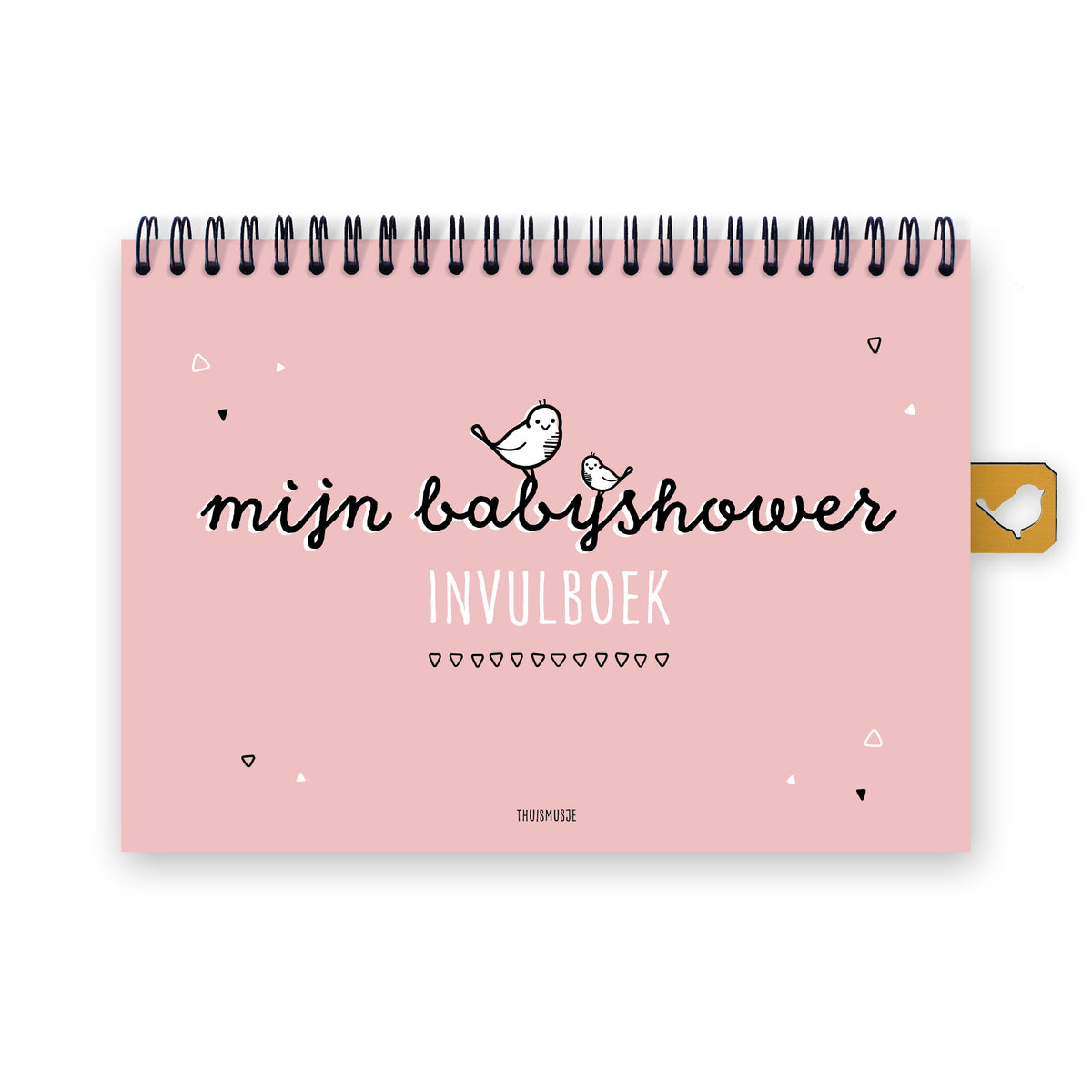 Vooraanzicht mijn babyshower invulboek. A5 formaat met zwarte ringbang. Roze kleur en zwart met witte letters. Bovenop de titel zitten een klein en groot musje. 