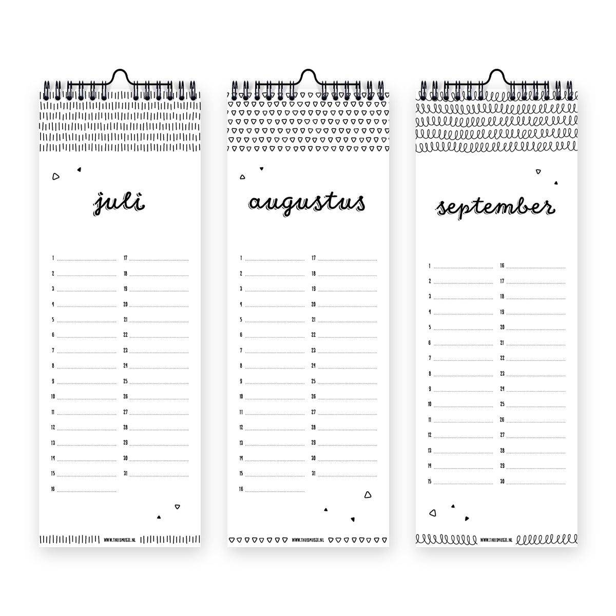 Binnenzijde verjaardagskalender van de pagina's juli, augustus en september. Pagina's zijn zwart wit met leuk afwisselend design